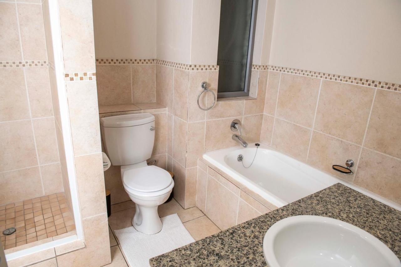 Grayston Exec Apartments Johannesbourg Extérieur photo
