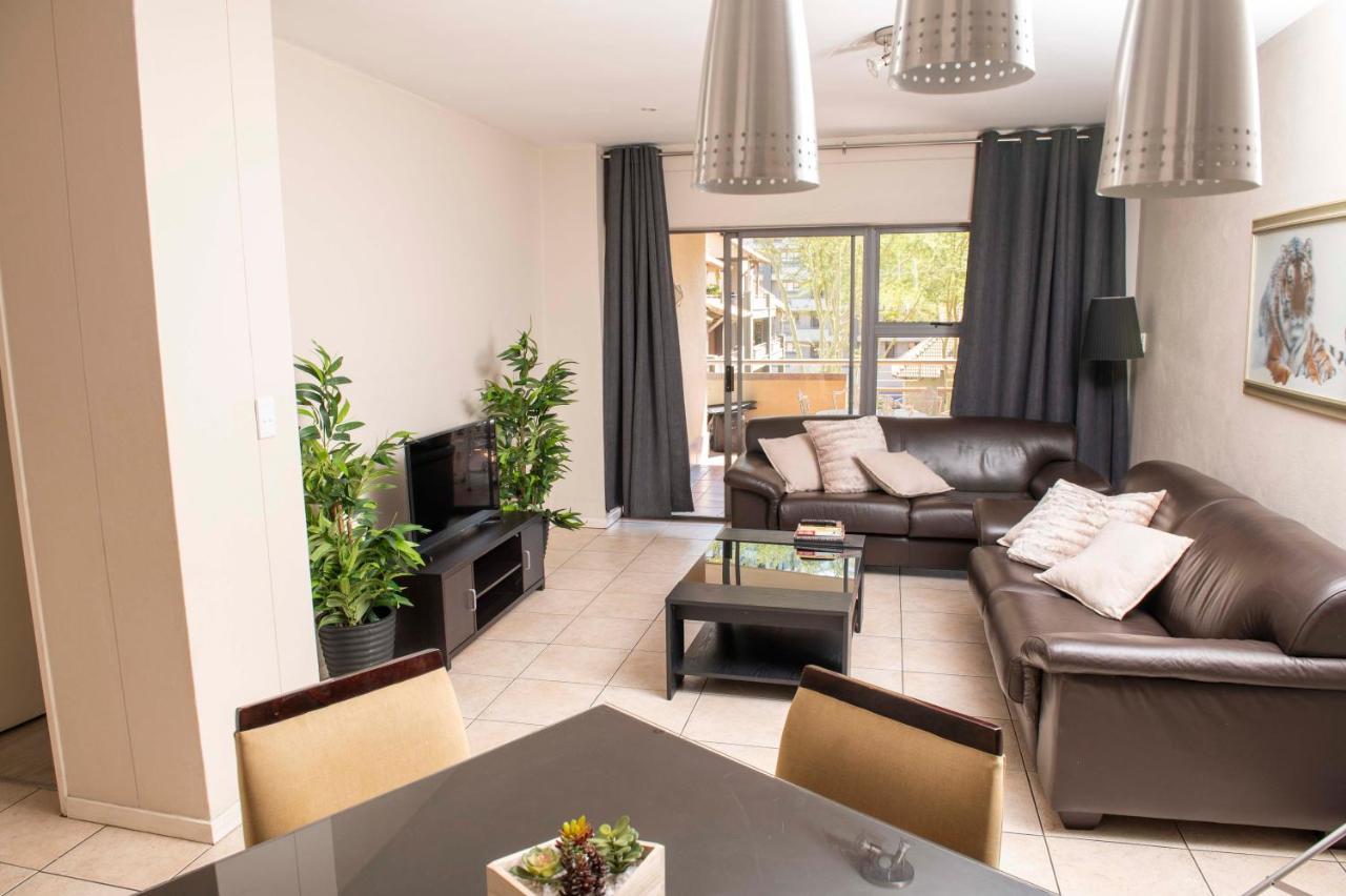 Grayston Exec Apartments Johannesbourg Extérieur photo