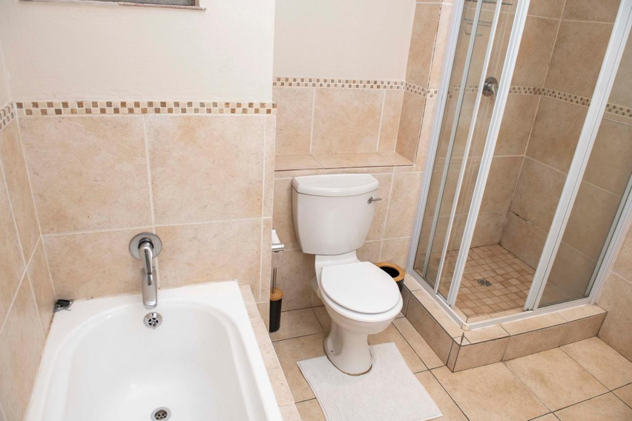 Grayston Exec Apartments Johannesbourg Extérieur photo